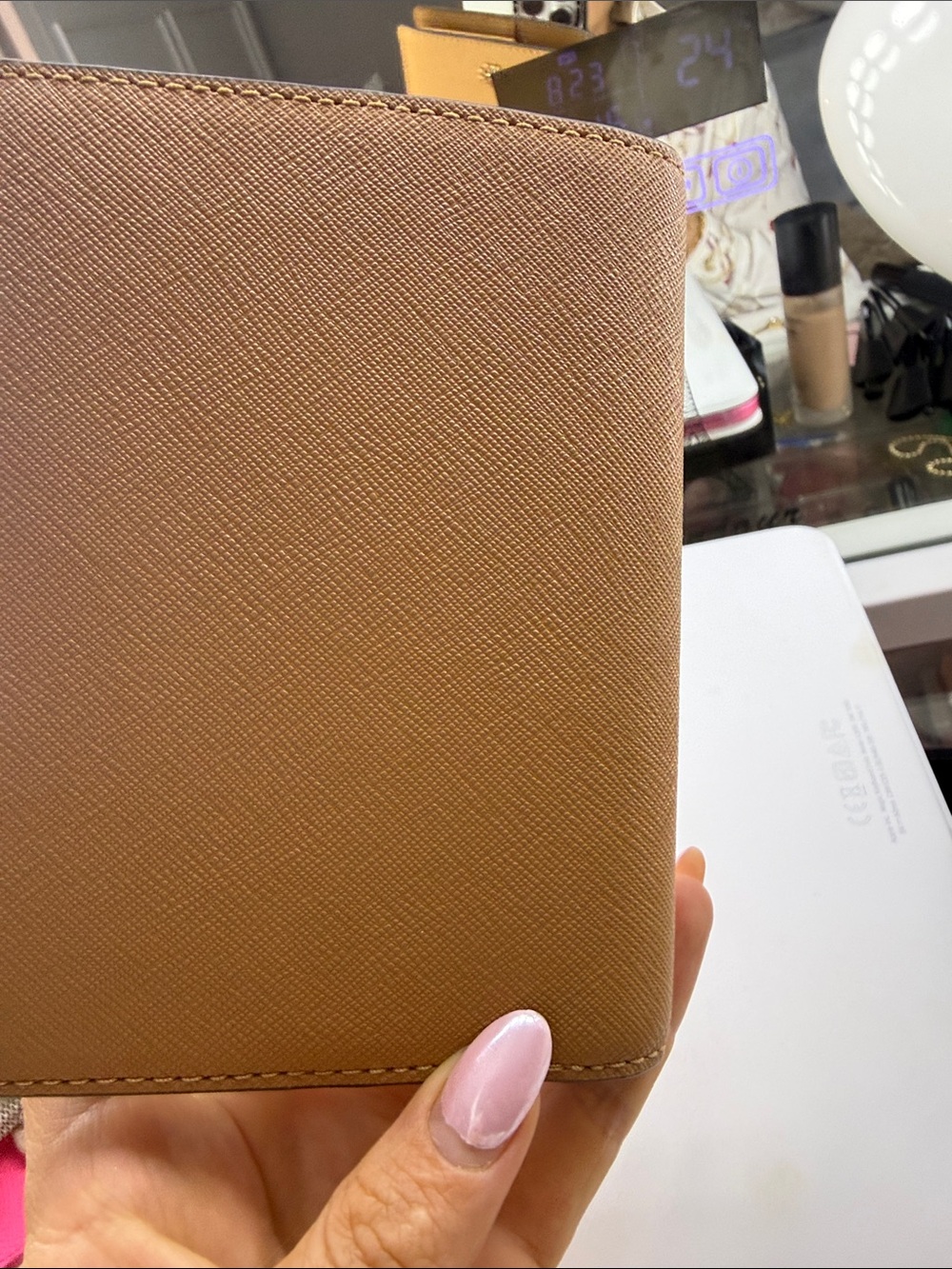 Tory Burch Tan Passport/Card Holder with Gold Logo - Picture 4 of 4